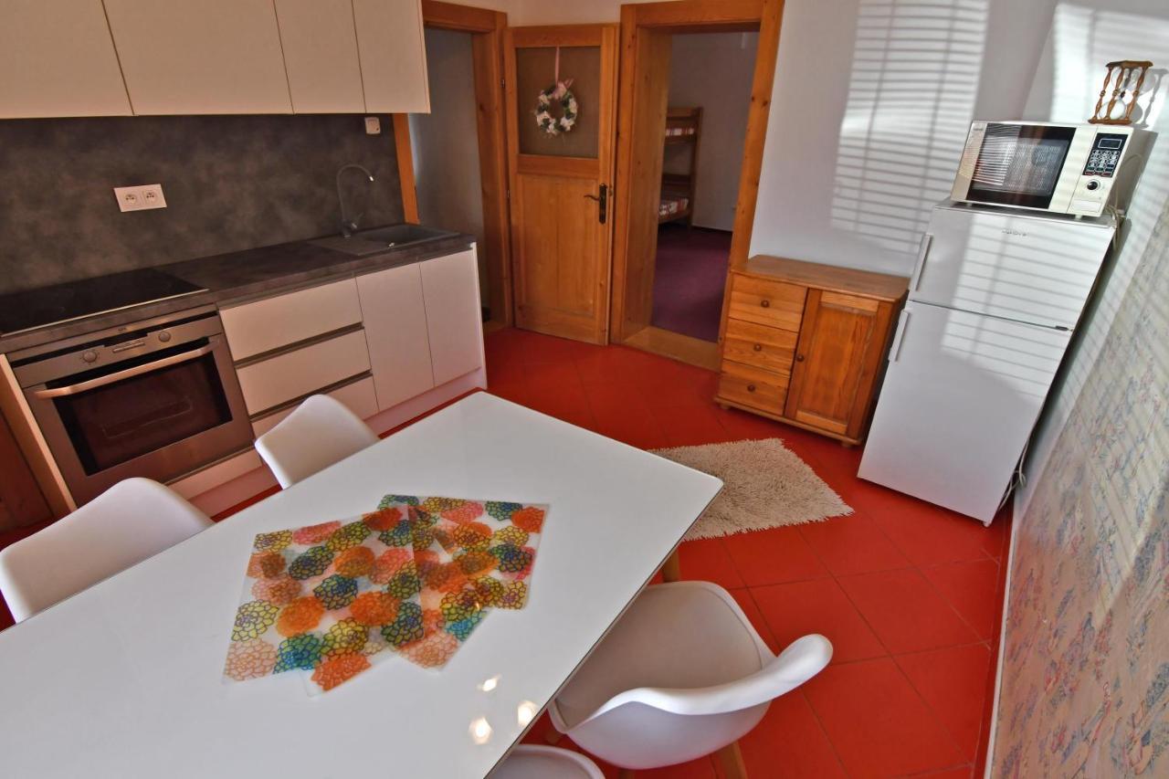 Vip Apartmany Bešeňová Buitenkant foto