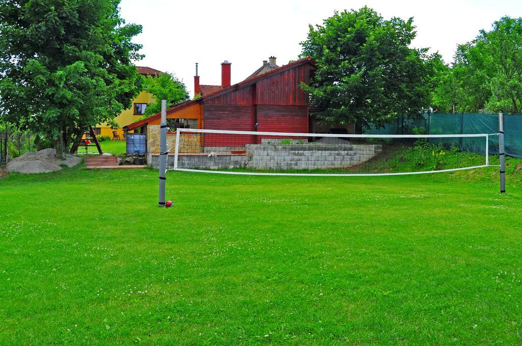 Vip Apartmany Bešeňová Buitenkant foto